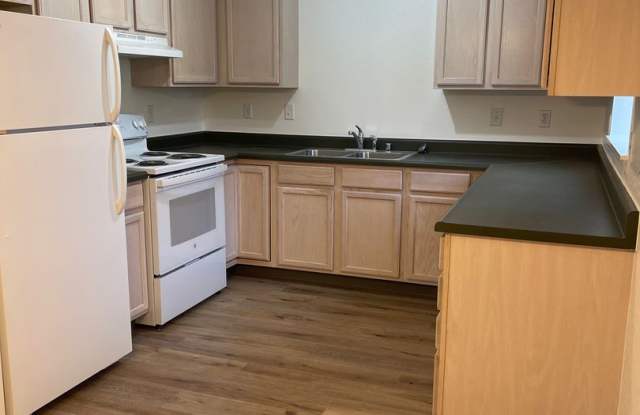 Charming Newly Remodeled 2-Bedroom, 1-Bath in Belgrade photos photos