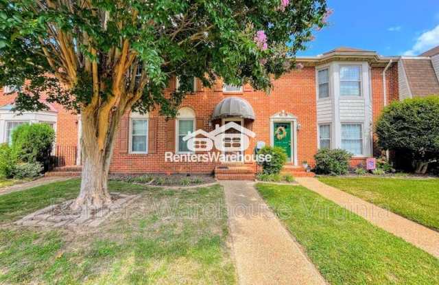 1004 Tottenham Lane photos photos