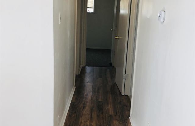 7311 East 111th Terrace Gallery 4