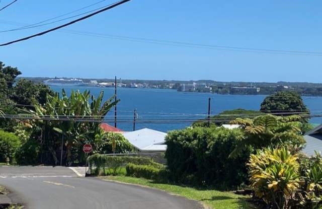 CLOSE TO TOWN WITH OCEAN VIEWS! photos photos CLOSE TO TOWN WITH OCEAN VIEWS! photos photos