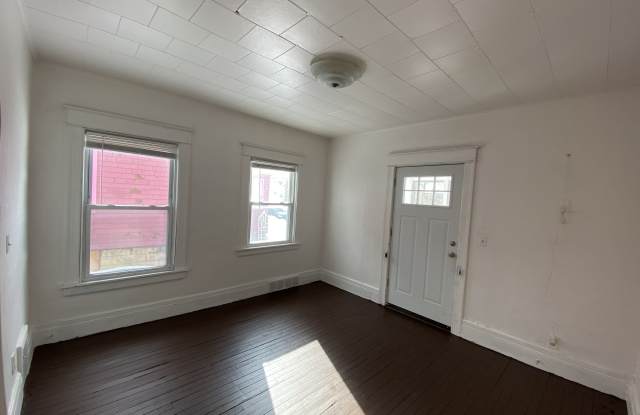 98 Ackerman Street photos photos