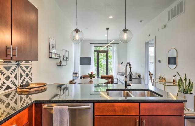 2525 South Lamar Boulevard - 2525 South Lamar Boulevard, Austin, TX 78704