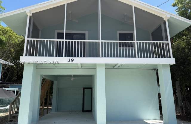 39 Gumbo Limbo Ave Gallery 1
