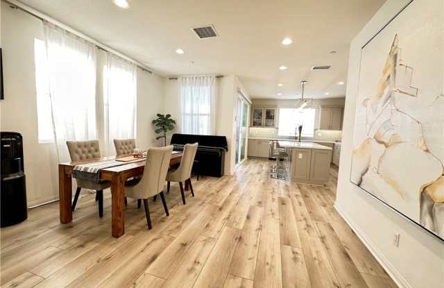 35 Hideaway photos photos