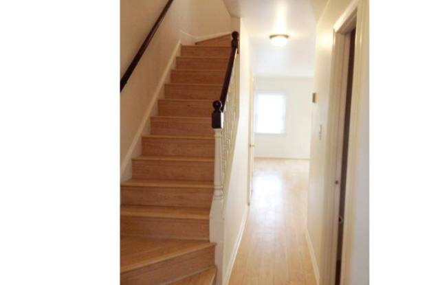 518 AZALEA DRIVE Gallery 2