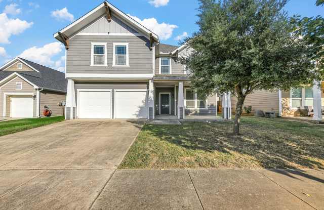 Cape Cod Style 3 Bed 2.5 Bath Home! - 2224 Windsor Farms Drive, Denton, TX 76207
