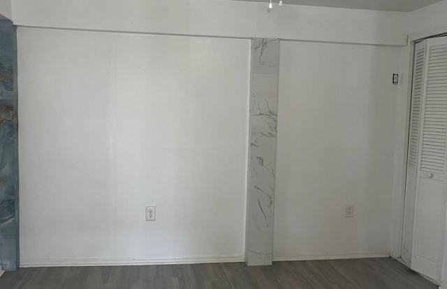 1629 1st Street photos photos