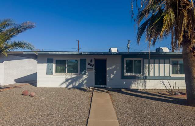 12203 N 112th Ln - 12203 North 112th Lane, Youngtown, AZ 85363