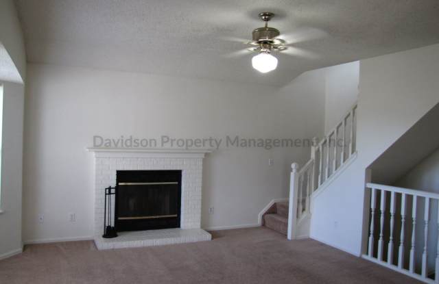 Great 4 Bedroom House in Briargate Gallery 3