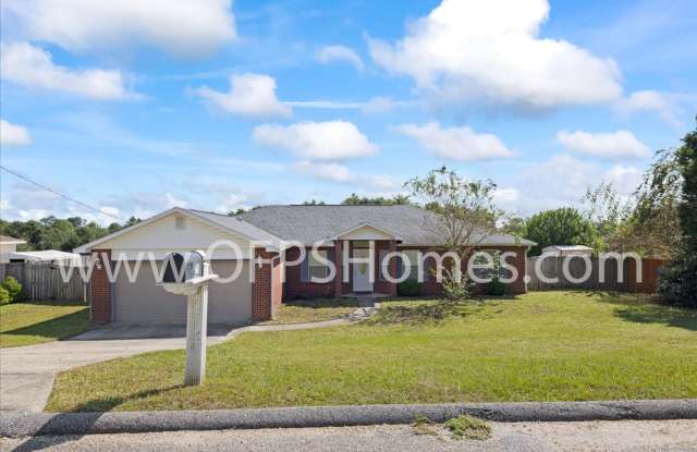 NEWLY RENOVATED HOME IN SOUTH CRESTVIEW Gallery 2