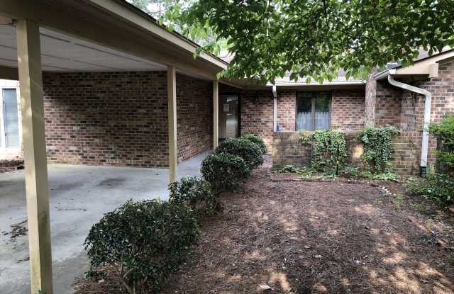 645 Redwood Drive - 645 Redwood Drive, Southern Pines, NC 28387