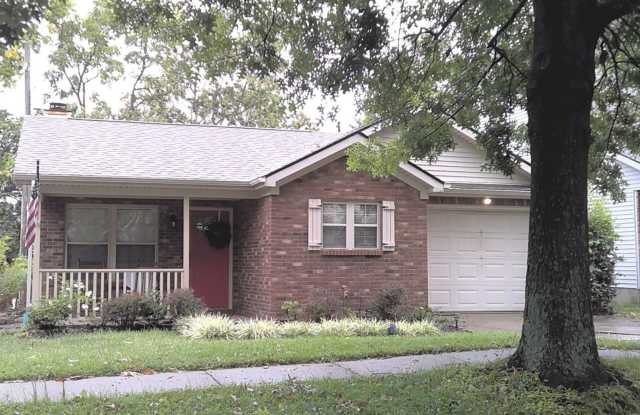 **COMING SOON!** Charming 3-BR, 2 Bath Home in South Lexington! Attached Garage, W/D photos photos