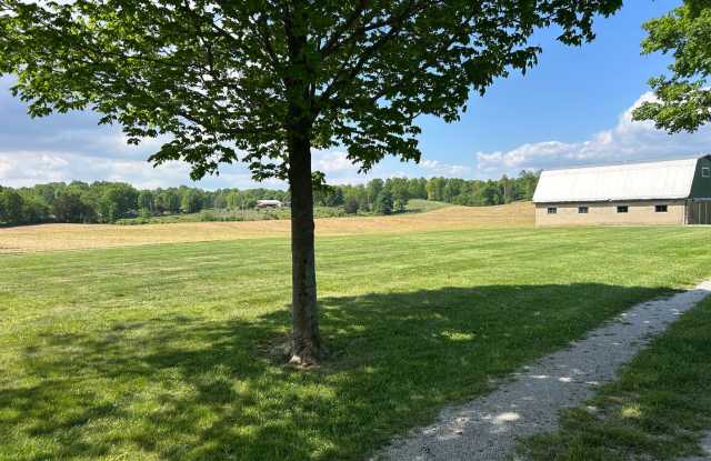 Country Living at Its Finest! photos photos