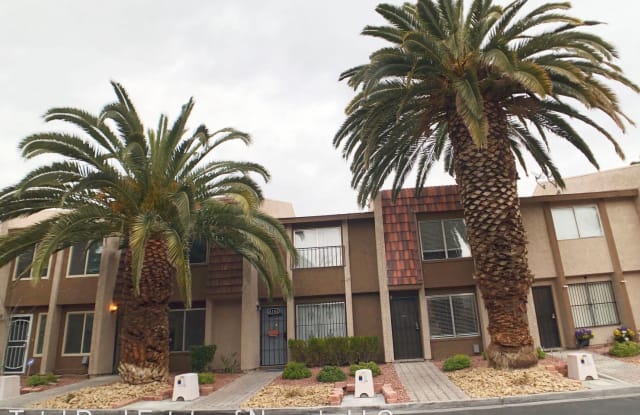 4176 Mississippi Ave - 4176 Mississippi Avenue, Paradise, NV 89103