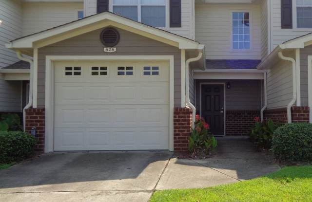 Located South of I-10 in Crestview - 626 Wingspan Way, Crestview, FL 32536