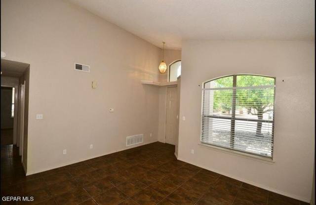 10952 DUSTER Drive Gallery 3