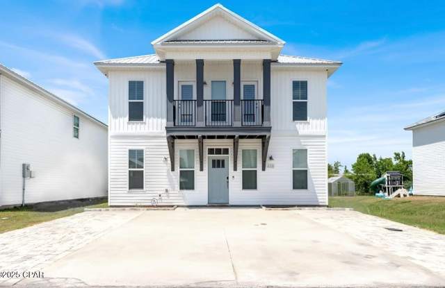 408 Raven Lane - 408 Raven Lane, Callaway, FL 32404