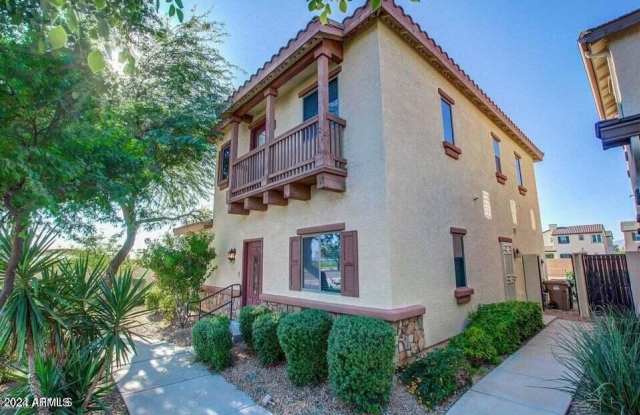 14951 W WILSHIRE Drive Gallery 3