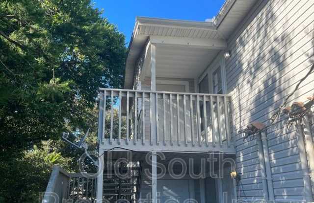3202 Redwood Lane photos photos