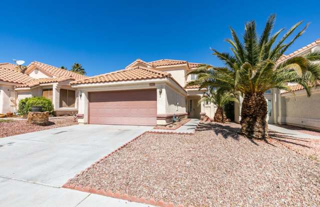 Charming 3 bedroom, 2.5 bathroom home near Summerlin photos photos