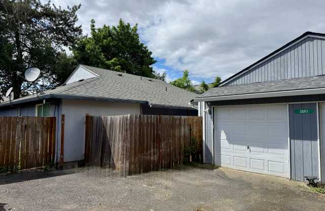 Two Bedroom Duplex Unit-Garage and nice fenced patio and side yard too photos photos