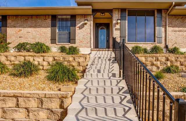 5807 Yacht Club Drive Gallery 2
