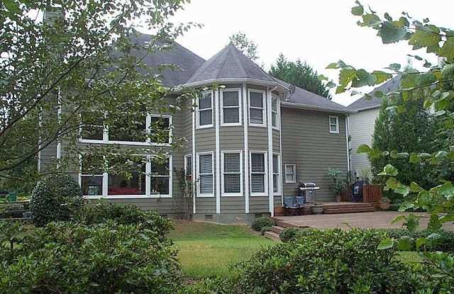 10635 Cauley Creek Drive Gallery 2