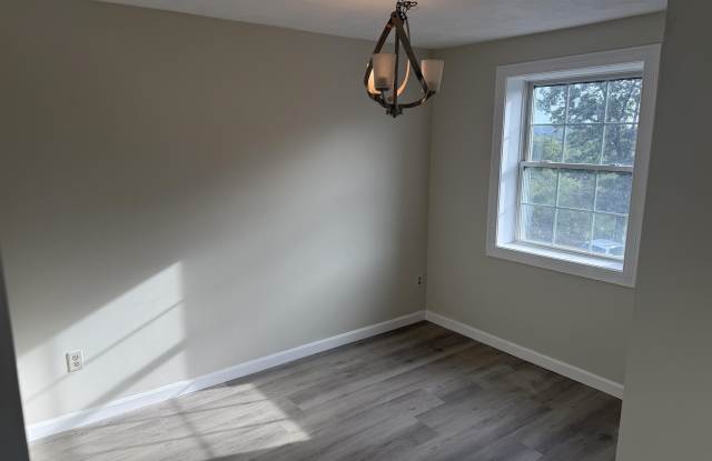 7 Louisburg Square Gallery 4