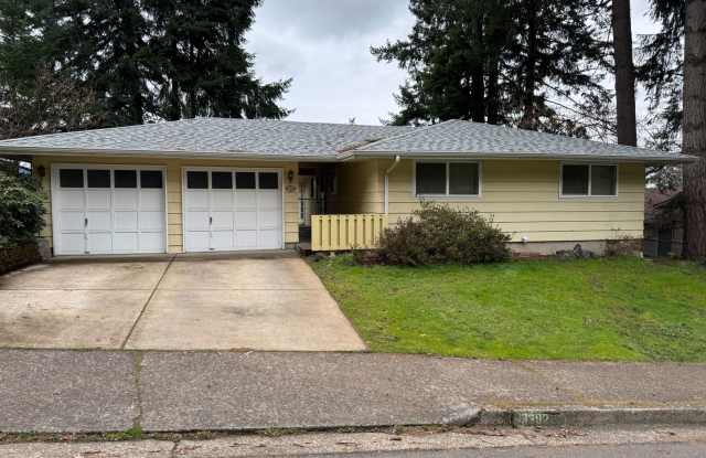 Updated 2 bedroom 1 bathroom house in Eugene! - 3392 Onyx Place, Eugene, OR 97405