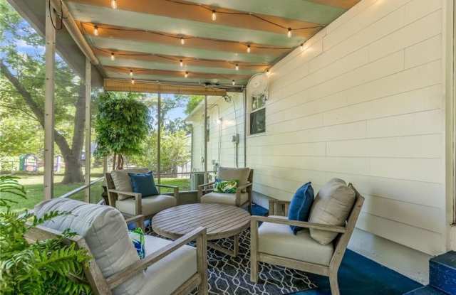 4921 N garfield Avenue photos photos