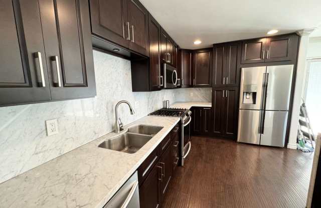 Beautifully Updated 3 Bedroom, 2 bath Rolando Village Home with Large Backyard Gallery 3