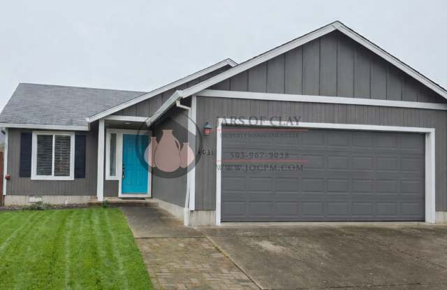 Single-Level Albany Charm! 2BR/2BA Bungalow with Vaulted Ceilings  Fenced Yard! photos photos