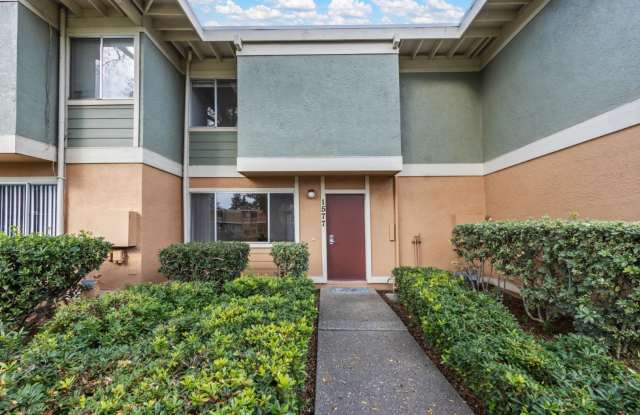 Spacious Renovated 3-Bedroom Home in a Highly Desirable Community photos photos