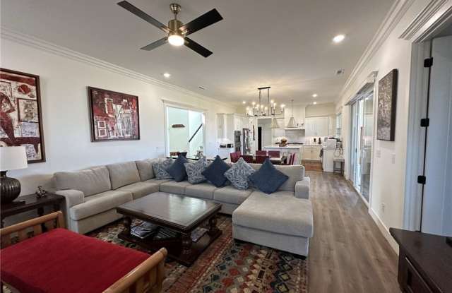 2705 S 20th Place Gallery 4