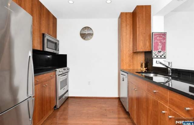3308 City Place Gallery 3