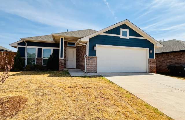 Spacious 3-Bedroom Home in Norman Gallery 1
