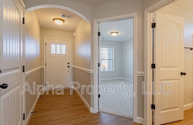 2204 Davenport Ct Gallery 4