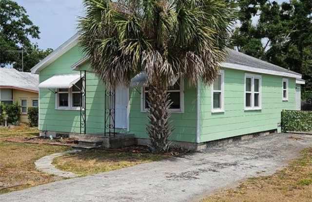 3825 49TH AVENUE N photos photos