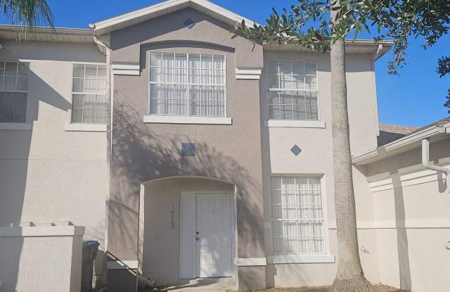 3 BEDROOM / 2 BATH - 2 STORY TOWNHOUSE (SOUTH ORLANDO) NEAR AIRPORT - 14560 Laguna Beach Circle, Meadow Woods, FL 32824