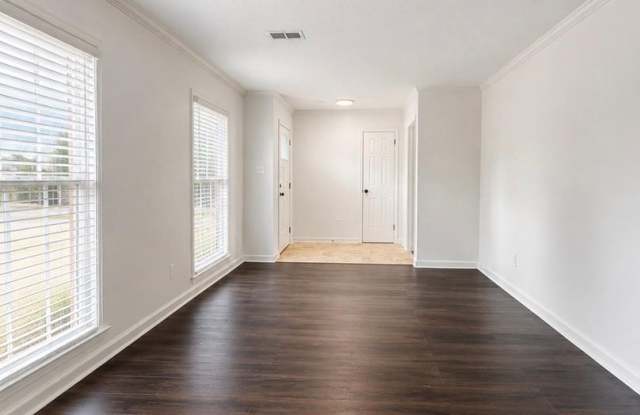 4 bedroom 2.5 bath - 15min from Gunter and Maxwell Gallery 3