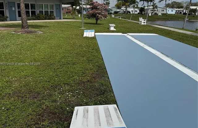 2200 N Park Rd - 2200 North Park Road, Hollywood, FL 33021 2200 N Park Rd - 2200 North Park Road, Hollywood, FL 33021