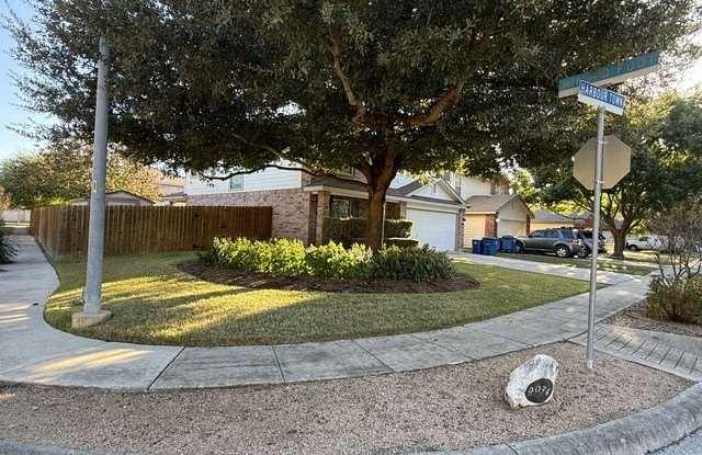 9034 HARBOUR TOWN Gallery 4