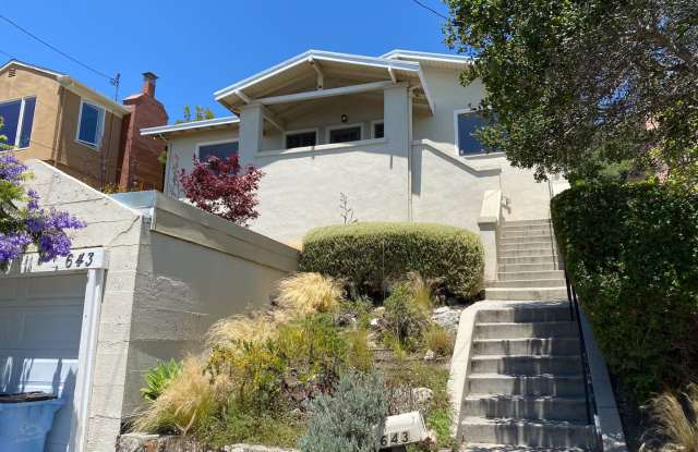 Gorgeous North Berkeley 3 Bedroom - 643 Santa Rosa Avenue, Berkeley, CA 94707
