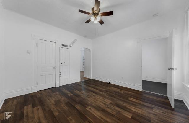 2409 S Spaulding Avenue Gallery 2