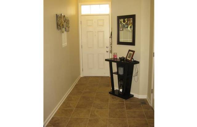 404 ROARKS TRAIL Gallery 3