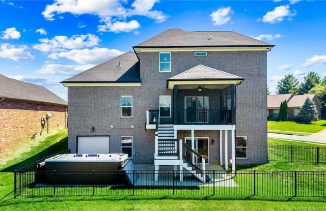 7901 Hillside Drive Gallery 2