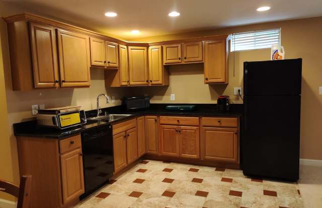 8400 HESSIAN HILL Court photos photos