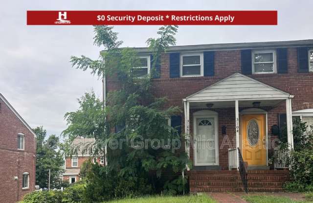 3106 S Hayes St photos photos
