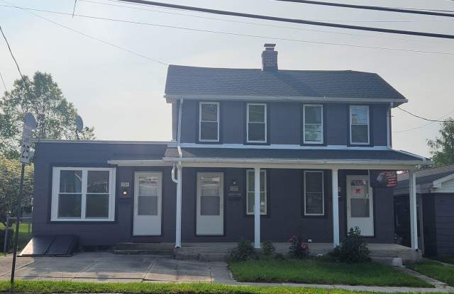 731 Broadway, Hanover, PA 17331 photos photos