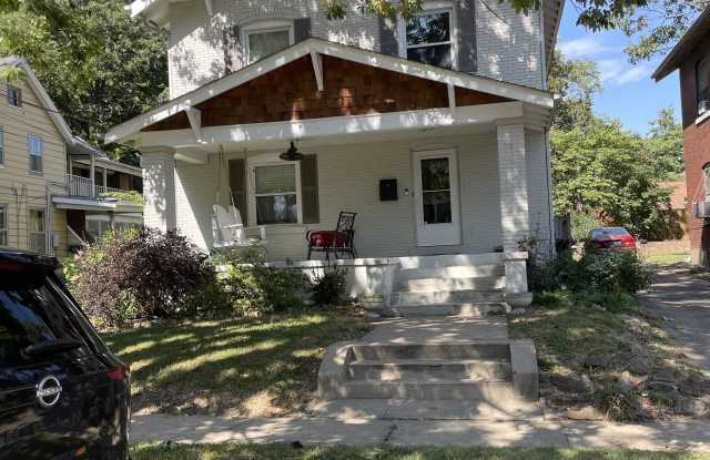 318 Merriwether Street - 318 Merriwether Street, Cape Girardeau, MO 63703